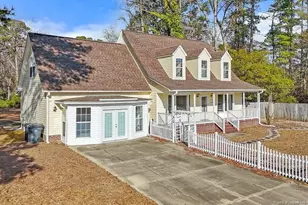 610 W 6th Ave, Raeford, NC 28376 - Photo 3