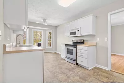 610 W 6th Avenue, Raeford, NC 28376 - Photo 11