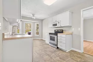 610 W 6th Ave, Raeford, NC 28376 - Photo 11