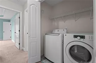 1746 Cherrypoint Dr, Fayetteville, NC 28306 - Photo 21