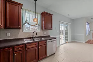 1746 Cherrypoint Dr, Fayetteville, NC 28306 - Photo 11