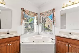 208 Woodsage Cir, Fayetteville, NC 28303 - Photo 31