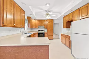 208 Woodsage Cir, Fayetteville, NC 28303 - Photo 13