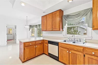 208 Woodsage Circle, Fayetteville, NC 28303 - Photo 15