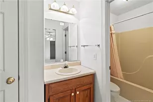 208 Woodsage Cir, Fayetteville, NC 28303 - Photo 37