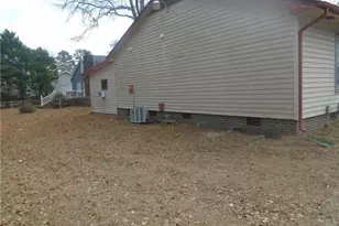 103 Alexander Ln, Spring Lake, NC 28390 - Photo 3