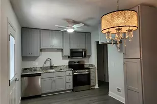 1207 Hillsboro St, Fayetteville, NC 28301 - Photo 17