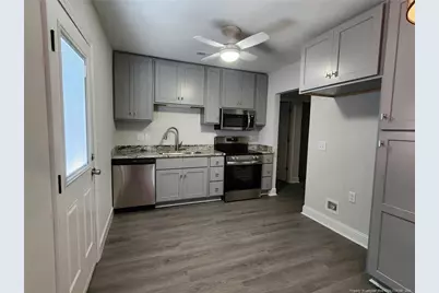 1207 Hillsboro Street, Fayetteville, NC 28301 - Photo 21