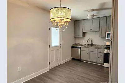 1207 Hillsboro Street, Fayetteville, NC 28301 - Photo 15