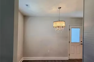 1207 Hillsboro St, Fayetteville, NC 28301 - Photo 13