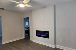 1207 Hillsboro St, Fayetteville, NC 28301 - Photo 11