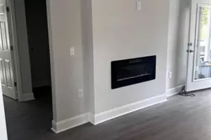 1207 Hillsboro St, Fayetteville, NC 28301 - Photo 9