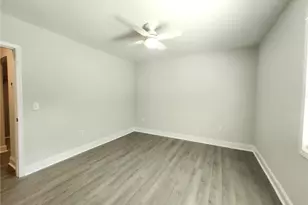 1207 Hillsboro St, Fayetteville, NC 28301 - Photo 31