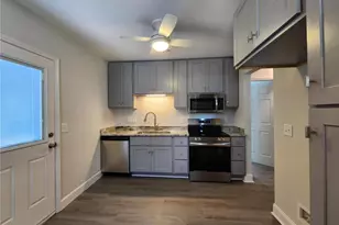 1207 Hillsboro St, Fayetteville, NC 28301 - Photo 27