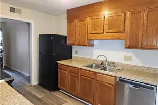 7062 Calamar Dr, Fayetteville, NC 28314 - Photo 3