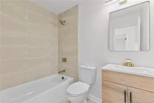 284 Bonanza Dr, Fayetteville, NC 28303 - Photo 17