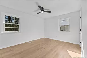 284 Bonanza Dr, Fayetteville, NC 28303 - Photo 13