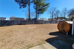 1505 Laurel Oak Dr, Fayetteville, NC 28314 - Photo 33