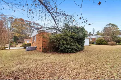 1087 Torrey Drive, Fayetteville, NC 28301 - Photo 29