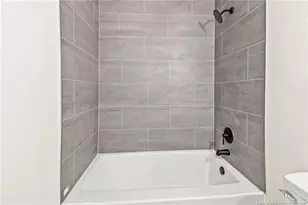 5982 Spinner Rd, Hope Mills, NC 28348 - Photo 17