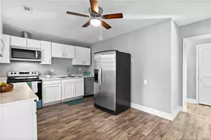 115 Brookwood Ave, Fayetteville, NC 28301 - Photo 11