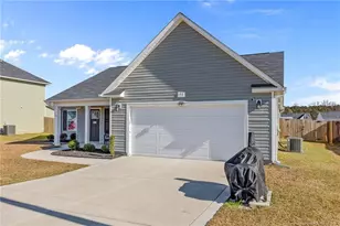 153 Magnolia St, Parkton, NC 28371 - Photo 3