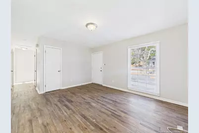 927 Fiske Drive, Fayetteville, NC 28311 - Photo 5