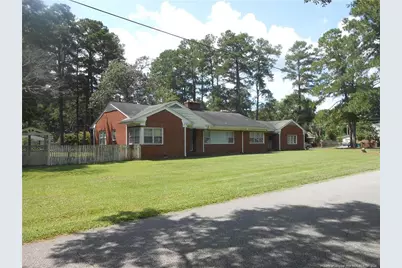2405 N Kenan Avenue, Lumberton, NC 28358 - Photo 1