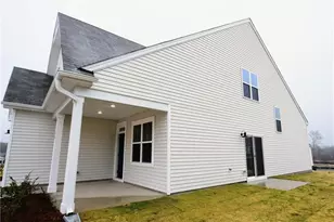 36 Furley St, Sanford, NC 27330 - Photo 3