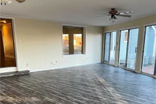 684 N Wilkinson Dr, Saint Pauls, NC 28384 - Photo 15