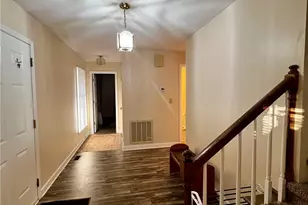 684 N Wilkinson Dr, Saint Pauls, NC 28384 - Photo 7