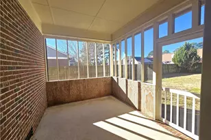 1162 Derbyshire Rd, Fayetteville, NC 28314 - Photo 7