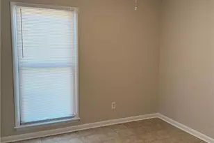 7069 Candlewood Dr, Fayetteville, NC 28314 - Photo 7