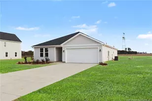 79 Baxley Dr, Dunn, NC 28334 - Photo 3