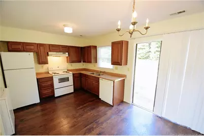 6637 Abbey Lane, Fayetteville, NC 28311 - Photo 5