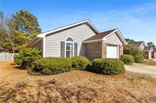 5764 Pepperbush Dr, Fayetteville, NC 28304 - Photo 3