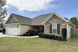 2240 Sir Michael Dr, Hope Mills, NC 28348 - Photo 1