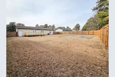 6560 Honeysuckle Drive, Fayetteville, NC 28304 - Photo 25