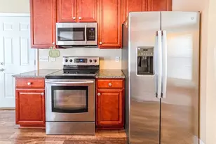 6560 Honeysuckle Dr, Fayetteville, NC 28304 - Photo 9