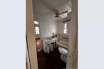 220 Winn Street, Mount Olive, NC 28365 - Photo 13