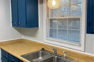 6350 Rockford Dr, Fayetteville, NC 28304 - Photo 9