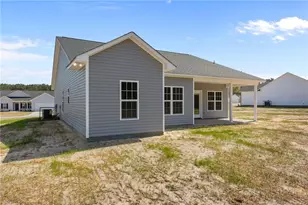 103 Orchard Ln, Parkton, NC 28371 - Photo 35