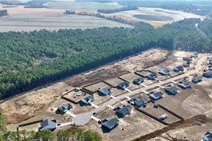 103 Orchard Ln, Parkton, NC 28371 - Photo 41