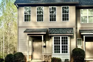 425 Georgetown Cir, Fayetteville, NC 28314 - Photo 1