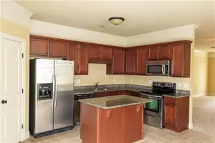 425 Georgetown Cir, Fayetteville, NC 28314 - Photo 9