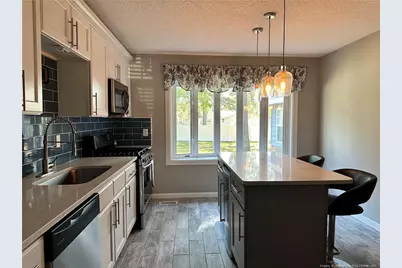 5921 Lake Terrace Court, Fayetteville, NC 28304 - Photo 9