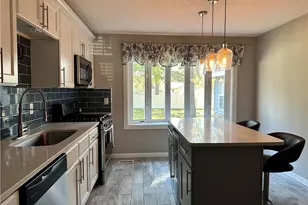 5921 Lake Terrace Ct, Fayetteville, NC 28304 - Photo 9