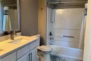 5921 Lake Terrace Ct, Fayetteville, NC 28304 - Photo 15