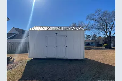 3613 Woodcliff Drive, Lumberton, NC 28358 - Photo 3