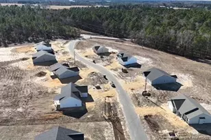 125 Orchard Ln, Parkton, NC 28371 - Photo 7